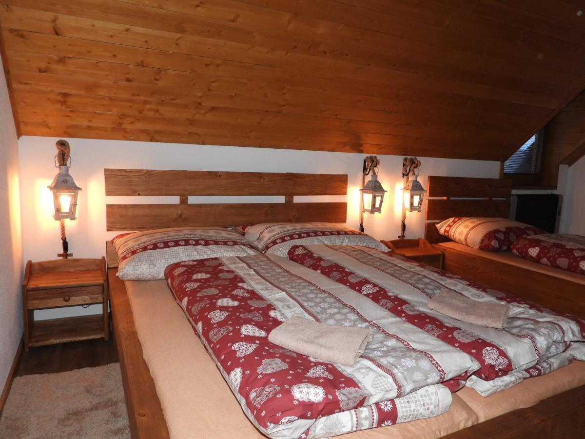 Pinus Cembra Villa Stará Lesná Buitenkant foto