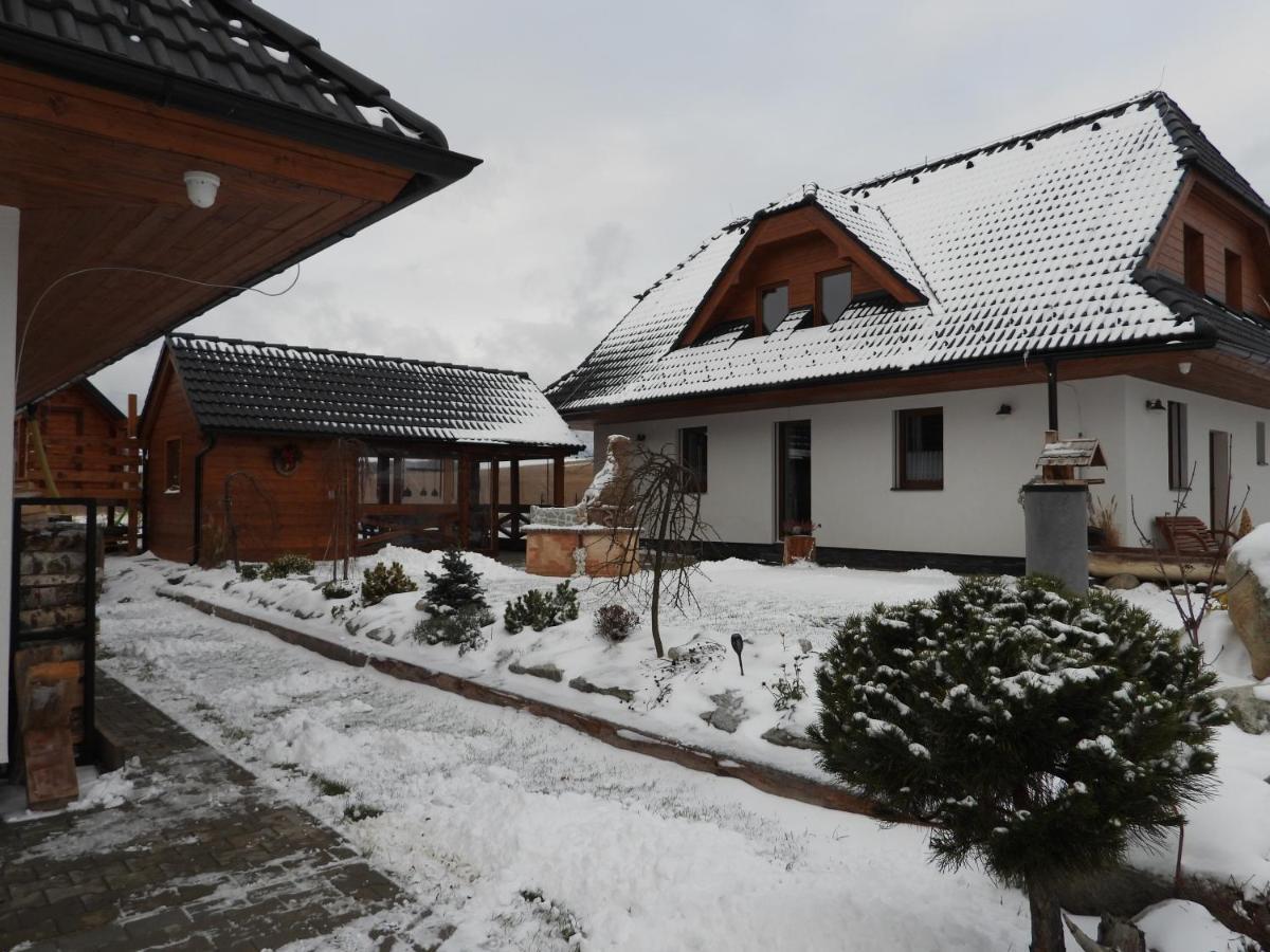 Pinus Cembra Villa Stará Lesná Buitenkant foto